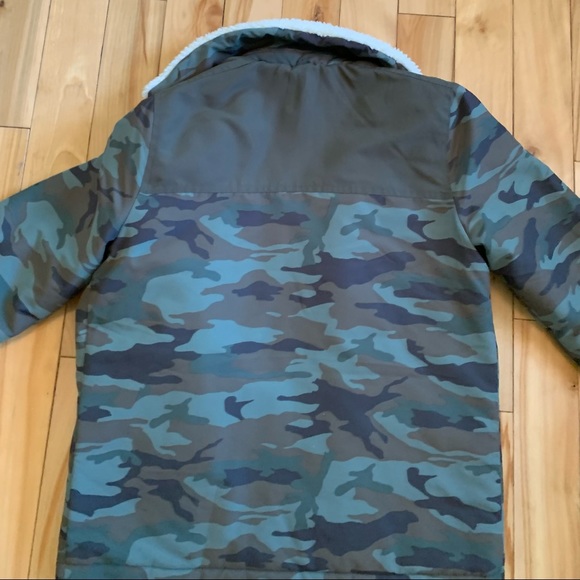 Abercrombie and Fitch Boys Fall Jacket - Picture 8 of 9